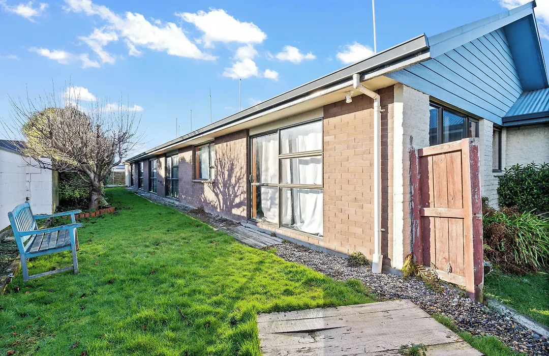 Ashlar Motel-1