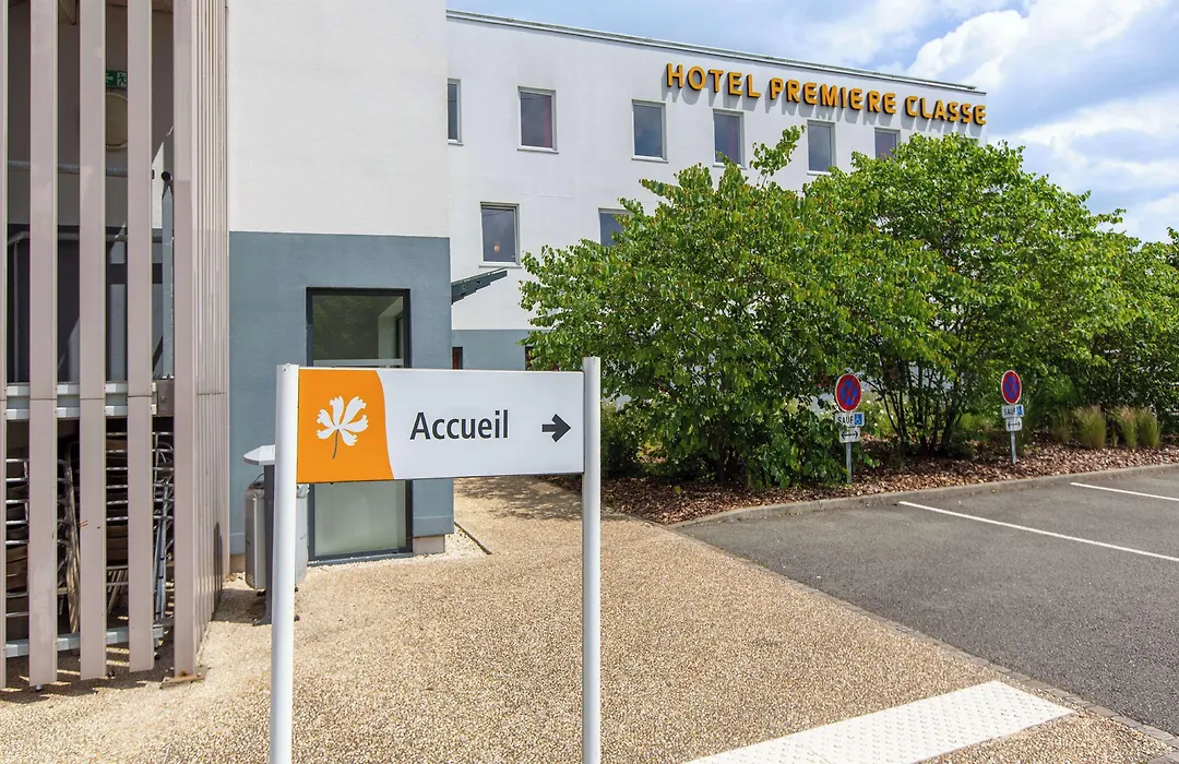 Première Classe Chartres Sud - Barjouville-1