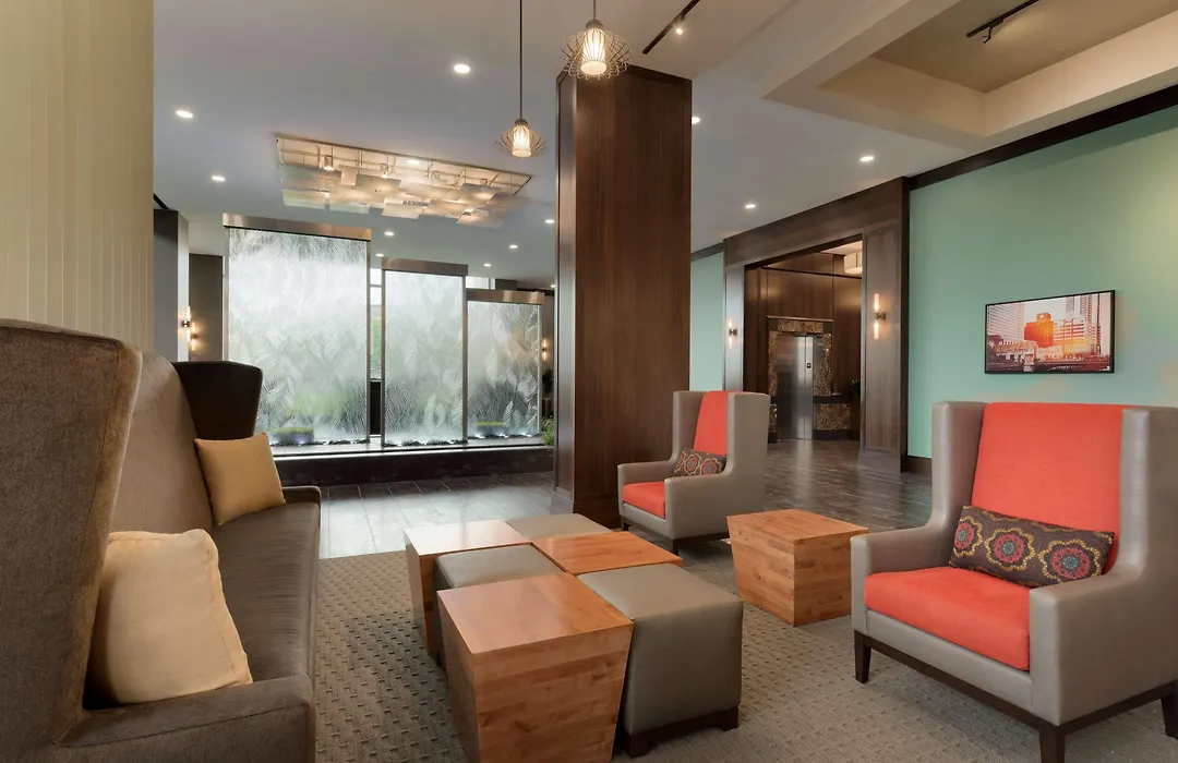 Embassy Suites By Hilton Chicago Naperville-1