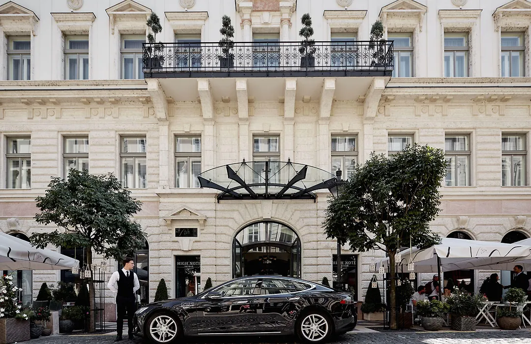 Aria Hotel Budapest By Library Hotel Collection-1