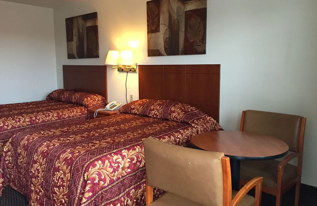 Royal Inn Motel-1