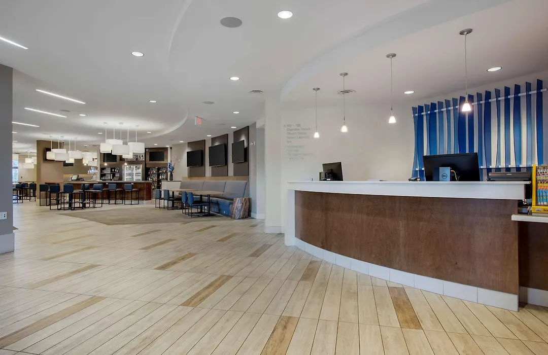 Best Western Plus Sawridge Suites-1