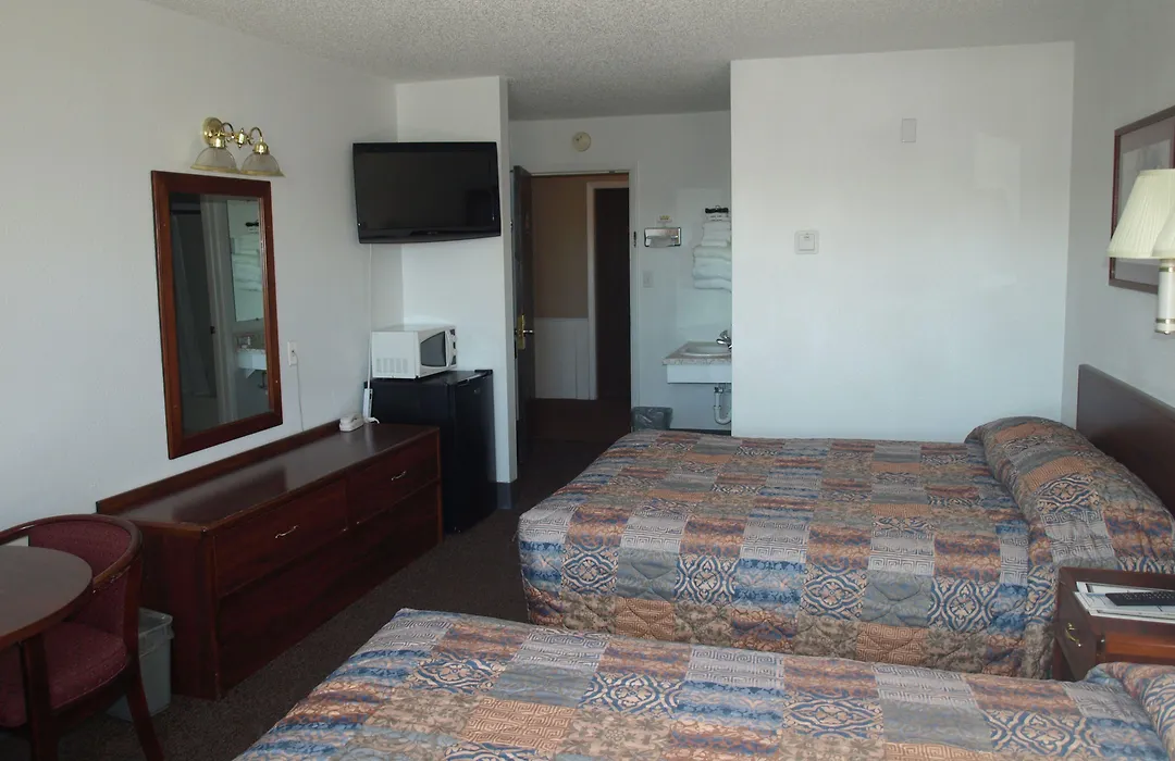 Yellowstone River Inn-1