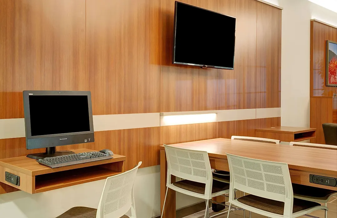 Microtel Inn & Suites By Wyndham Philadelphia Airport Ridley Park-1