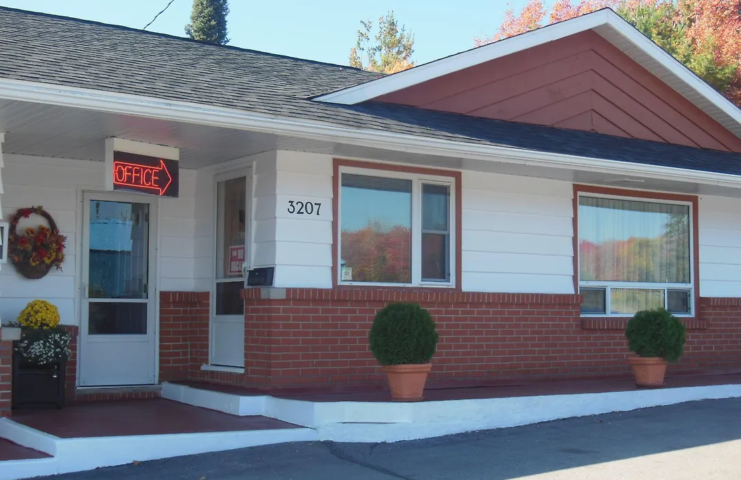 Bo-Mark Motel-1