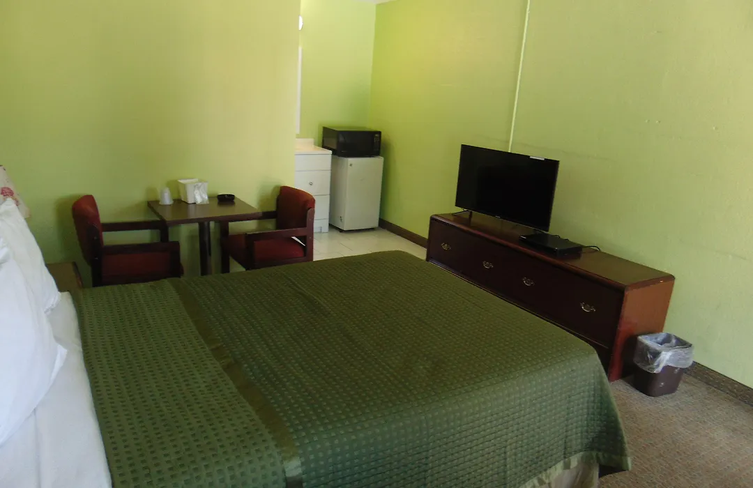 Westbrook Motel-1