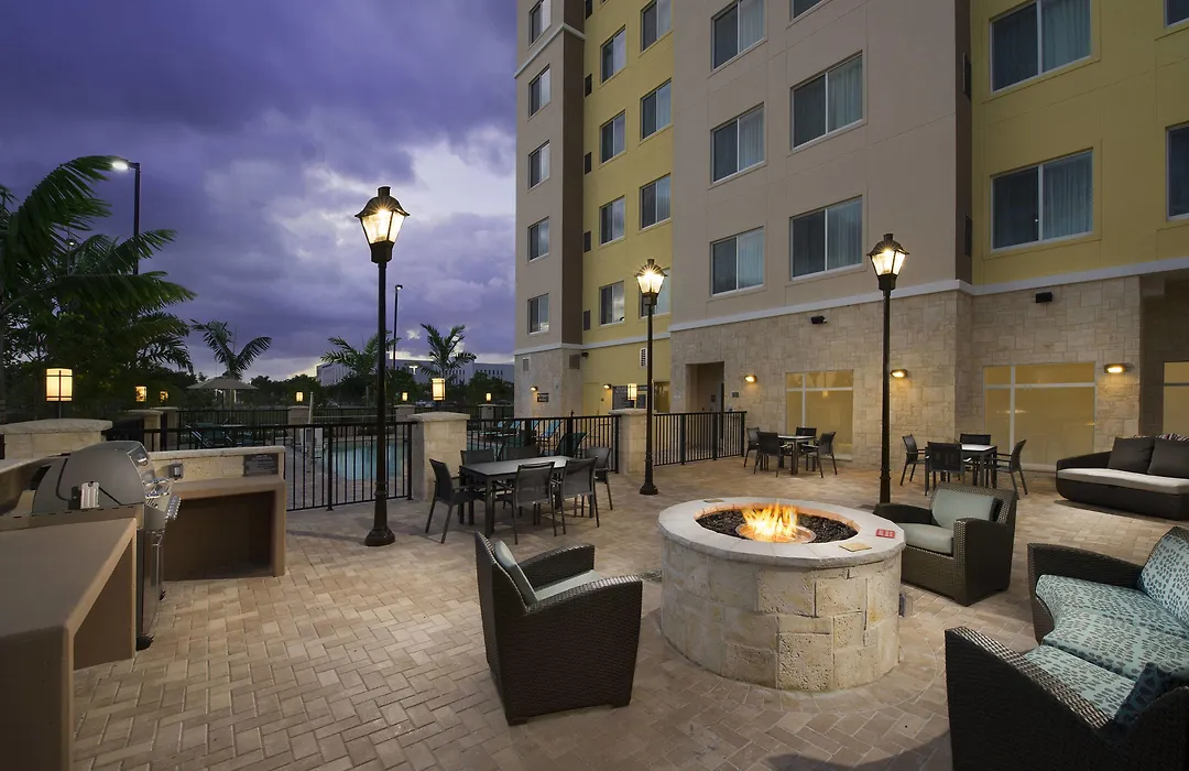 Residence Inn By Marriott Miami Airport West/Doral-1