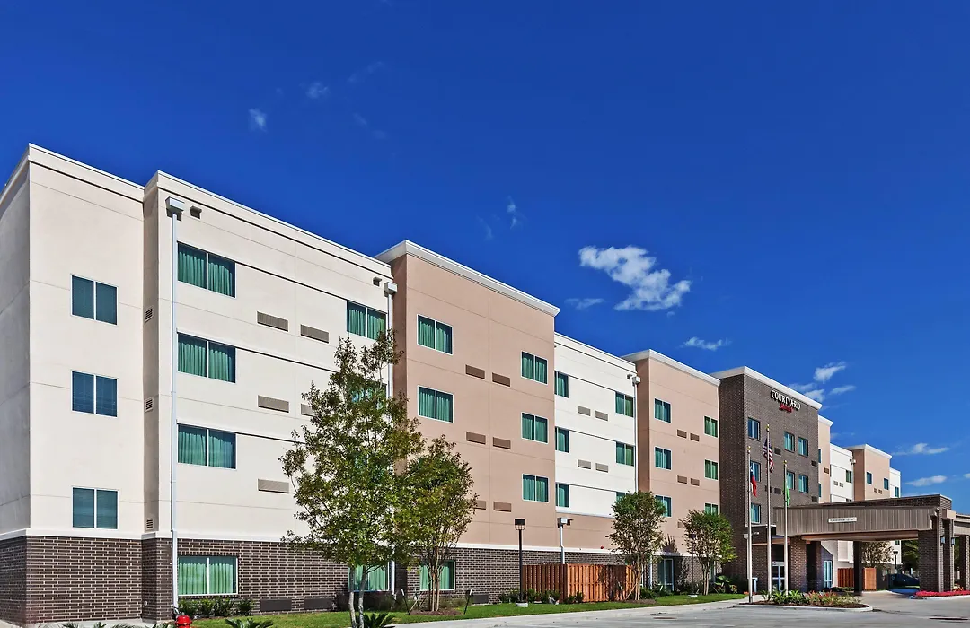 Courtyard Houston I-10 West/Park Row-1