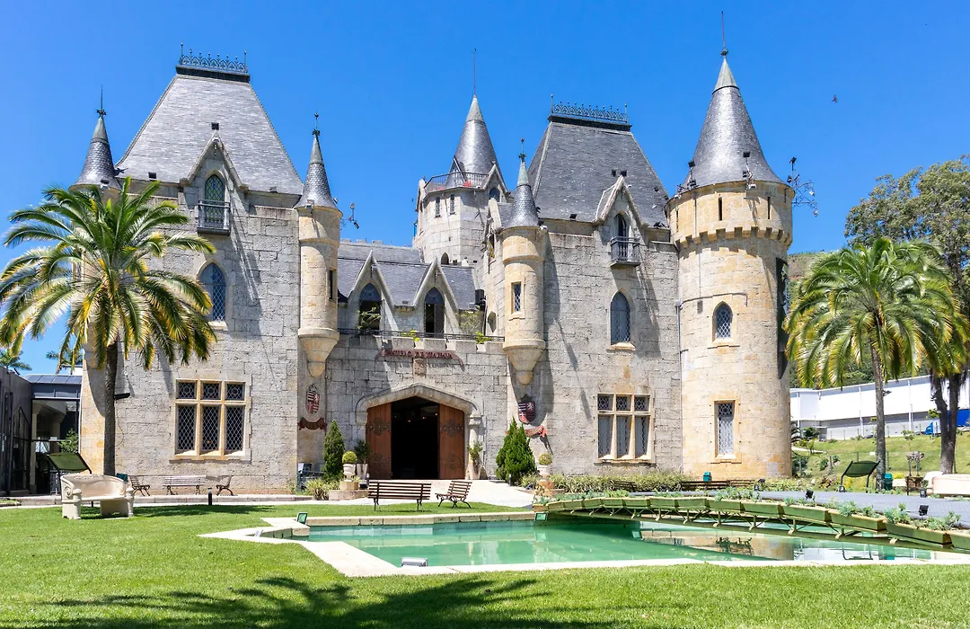 Castelo De Itaipava - Hotel, Eventos E Gastronomia-1