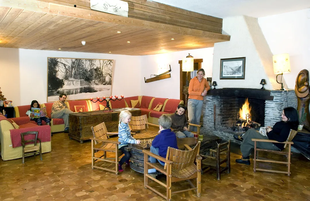 Les Chalets du Villard-1