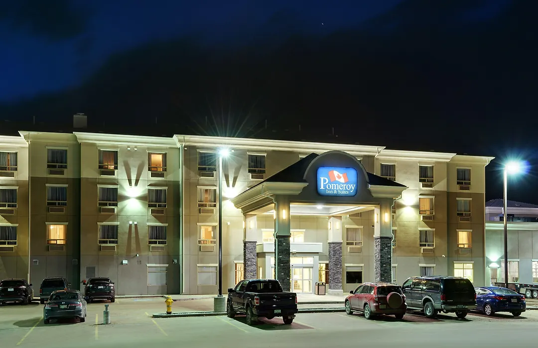 Pomeroy Inn And Suites Vermilion-1