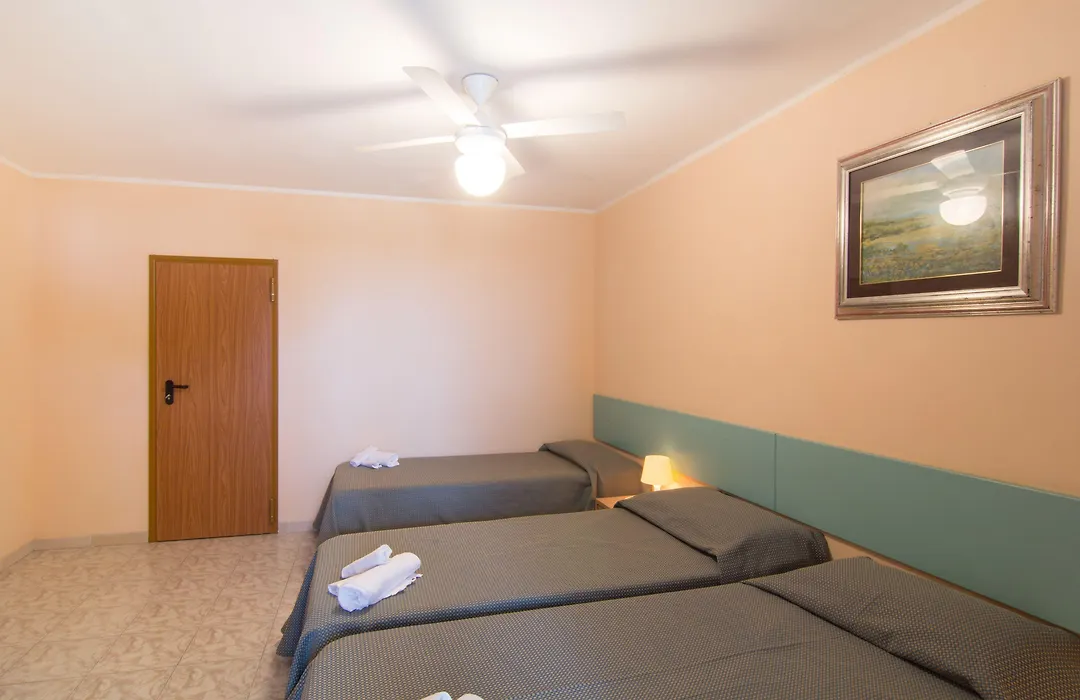 Racar Hotel-1