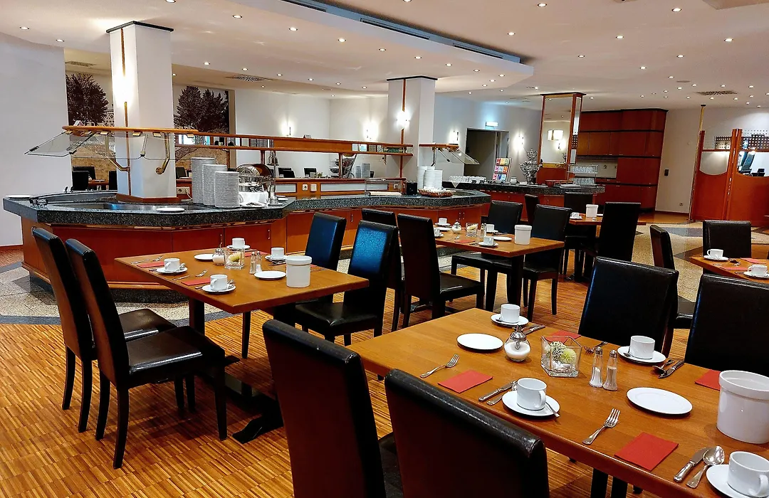 Hotel Rheingold-1