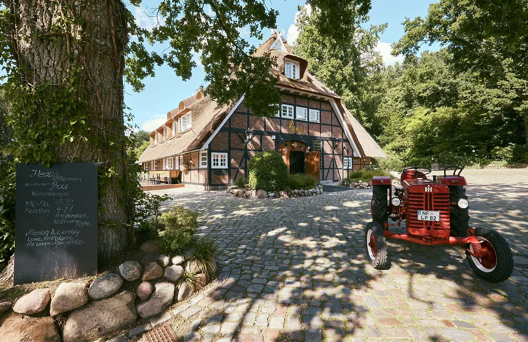 Meinsbur Boutique Hotel-1