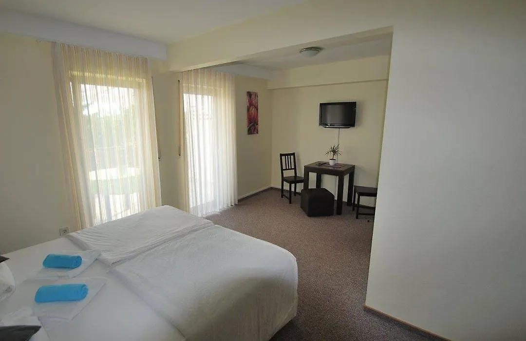 Hotel Gasthof Waldeck-1