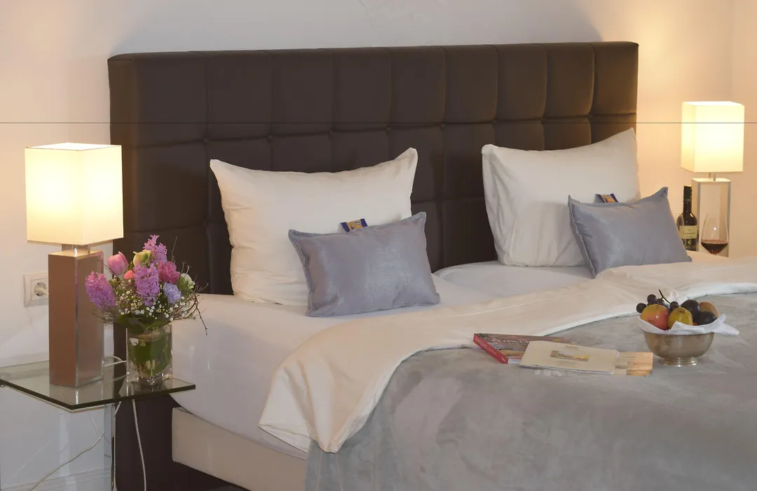 Landhotel Zum Kronprinzen-1