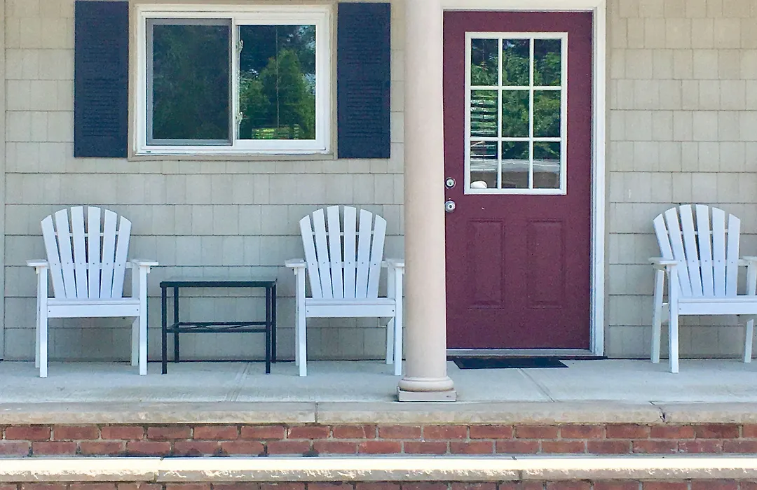 Shorewood Inn-1