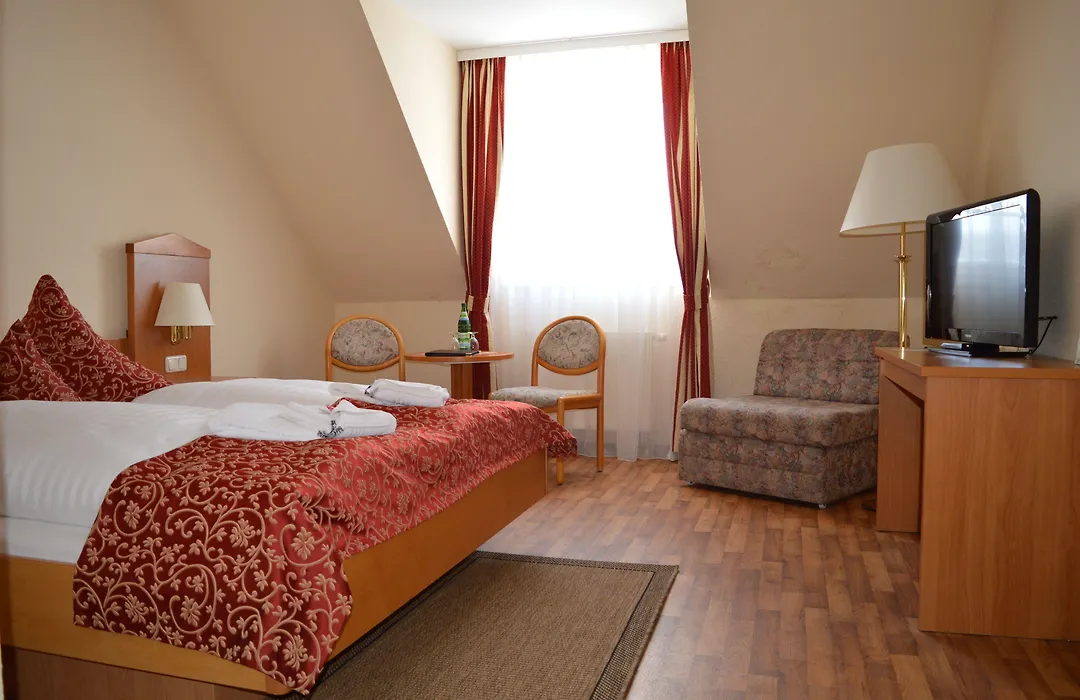 Hotel Auerhahn-1