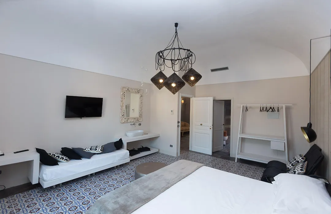 Palazzo Conti Camere&Suites-1