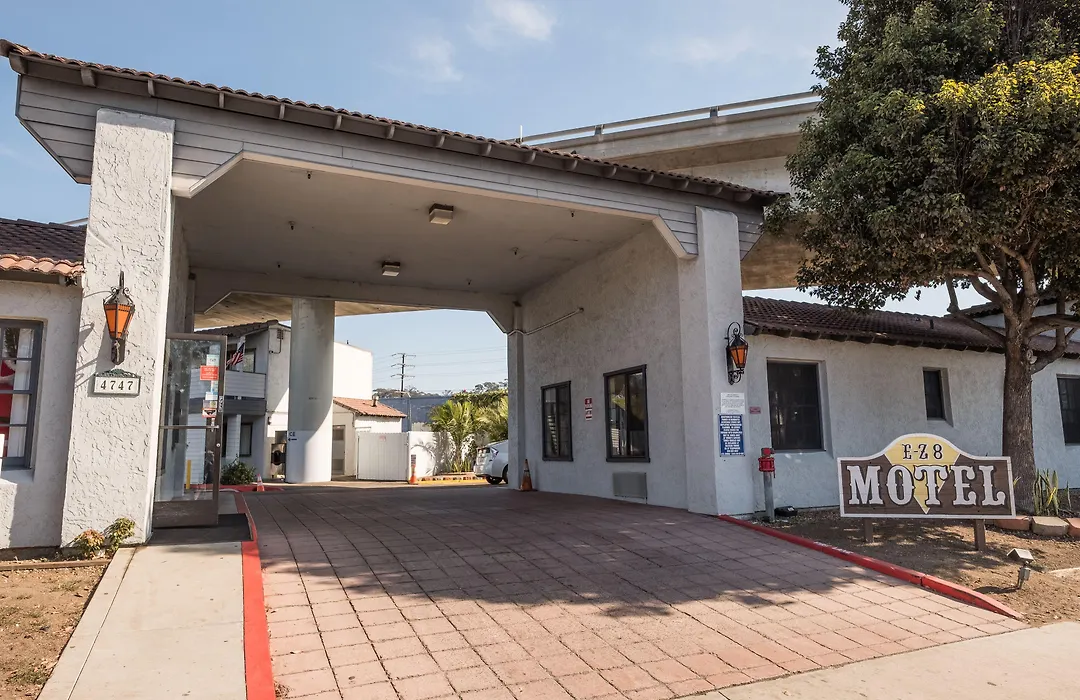 Ez 8 Motel Old Town-1