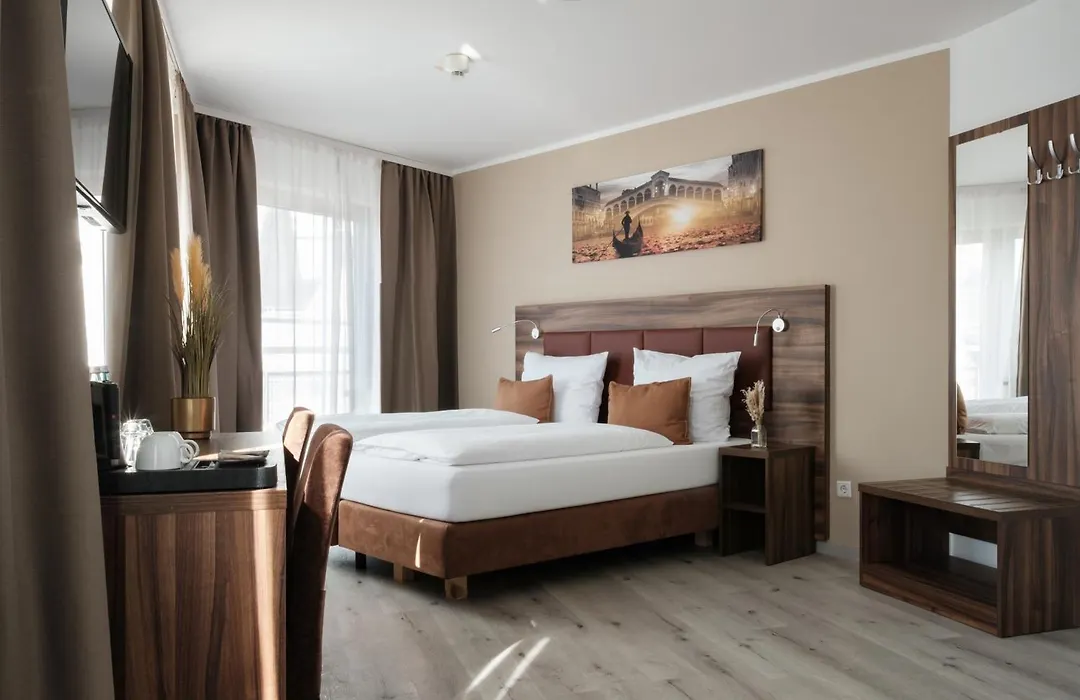 The Square Hotel-1