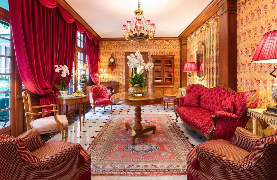 Hotel Duc De St-Simon-1