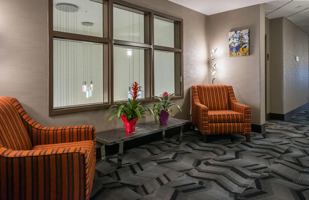Encore Suites By Service Plus Inns-1