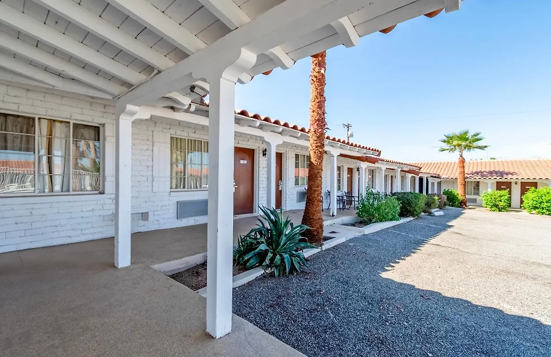 Historic Coronado Motor Hotel By Oyo-1