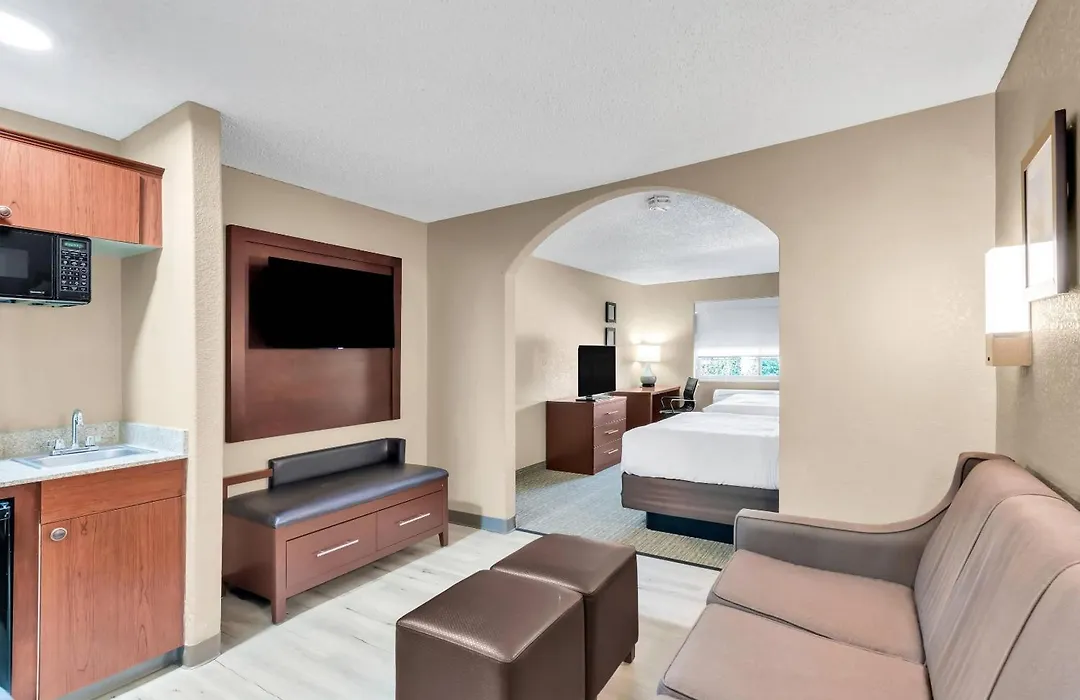 Comfort Suites Lakewood - Denver-1