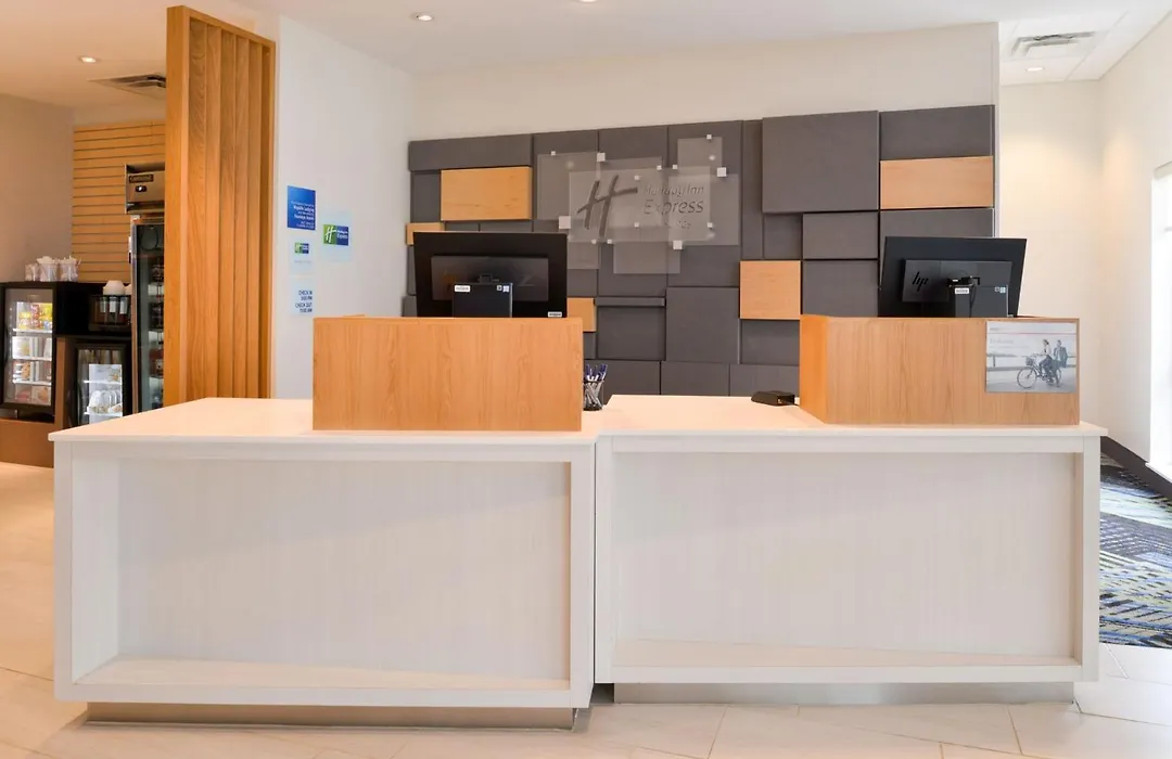 Holiday Inn Express & Suites - Ottumwa By Ihg-1