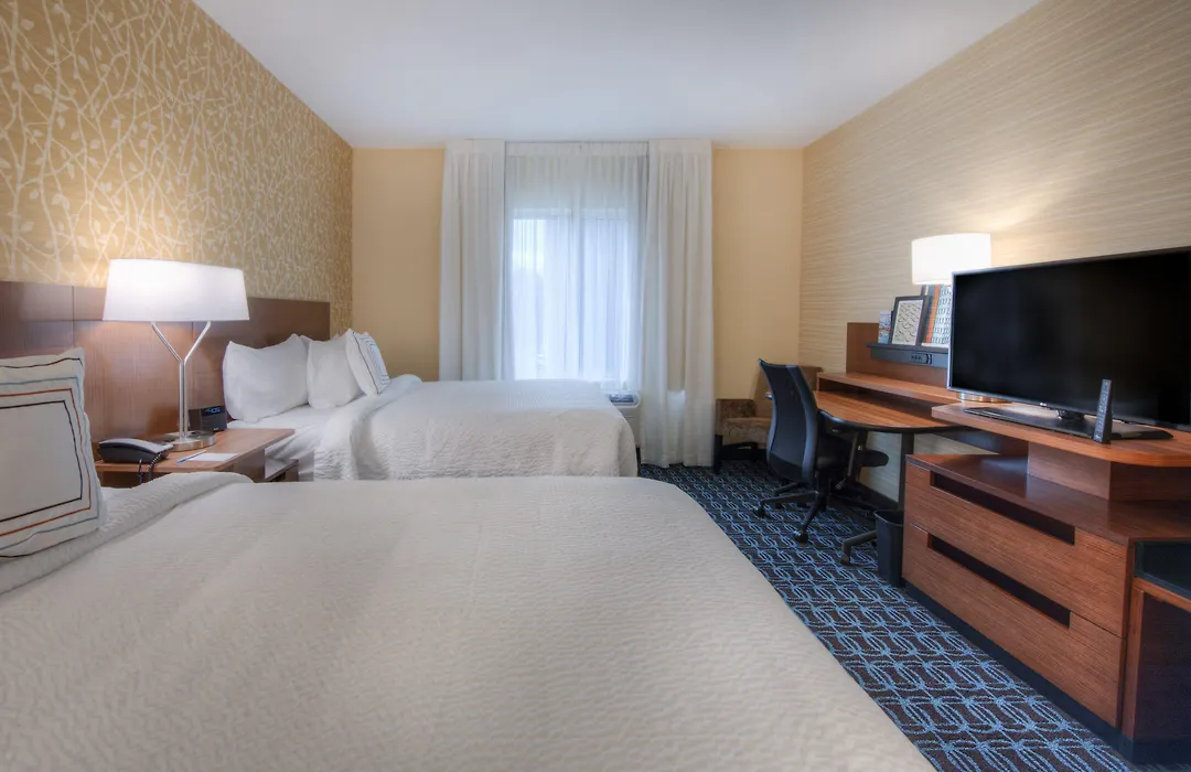 Fairfield Inn & Suites By Marriott Charlotte Airport-1