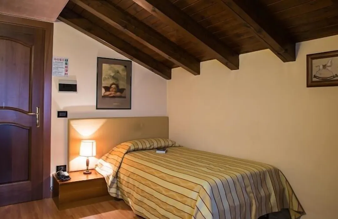 Hotel Villa Monica-1