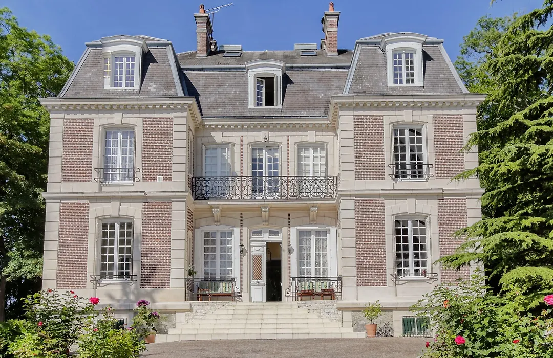 Château d'Avesnes - Le Castelet-1