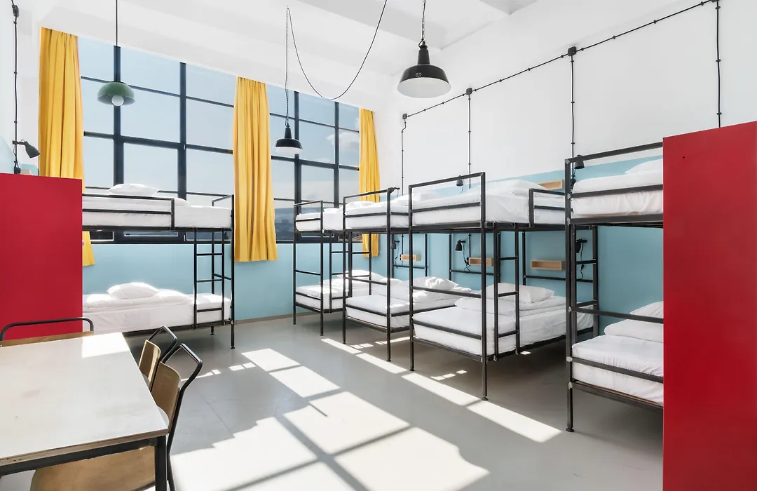 Fabrika Hostel&Suites-1