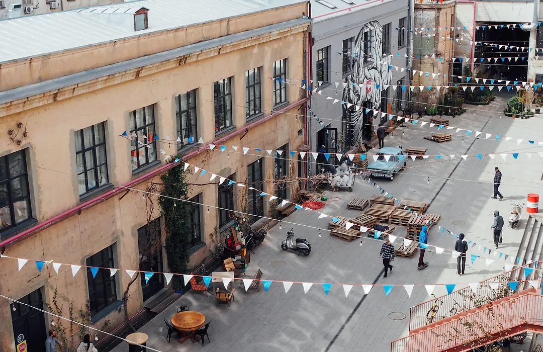 Fabrika Hostel & Suites-1