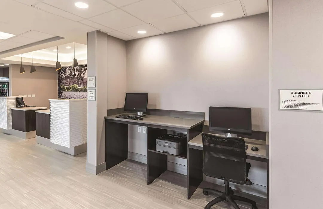 La Quinta Inn & Suites By Wyndham Walla Walla-1