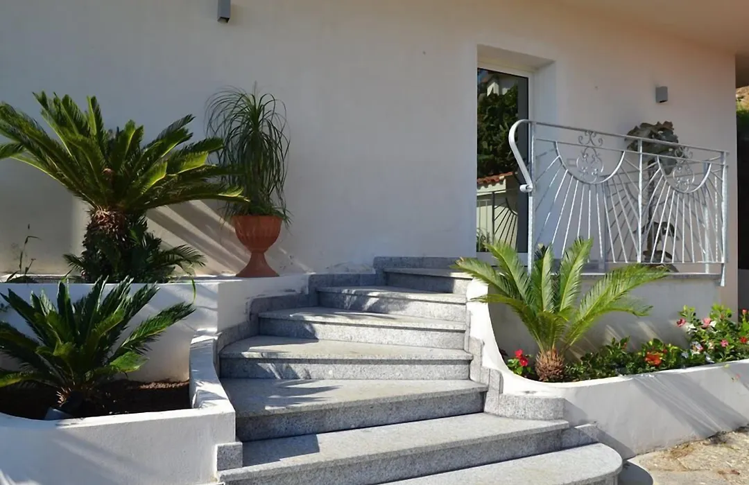 Hotel Mercurio Sul Mare - Fish Restaurant And Private Beach-1