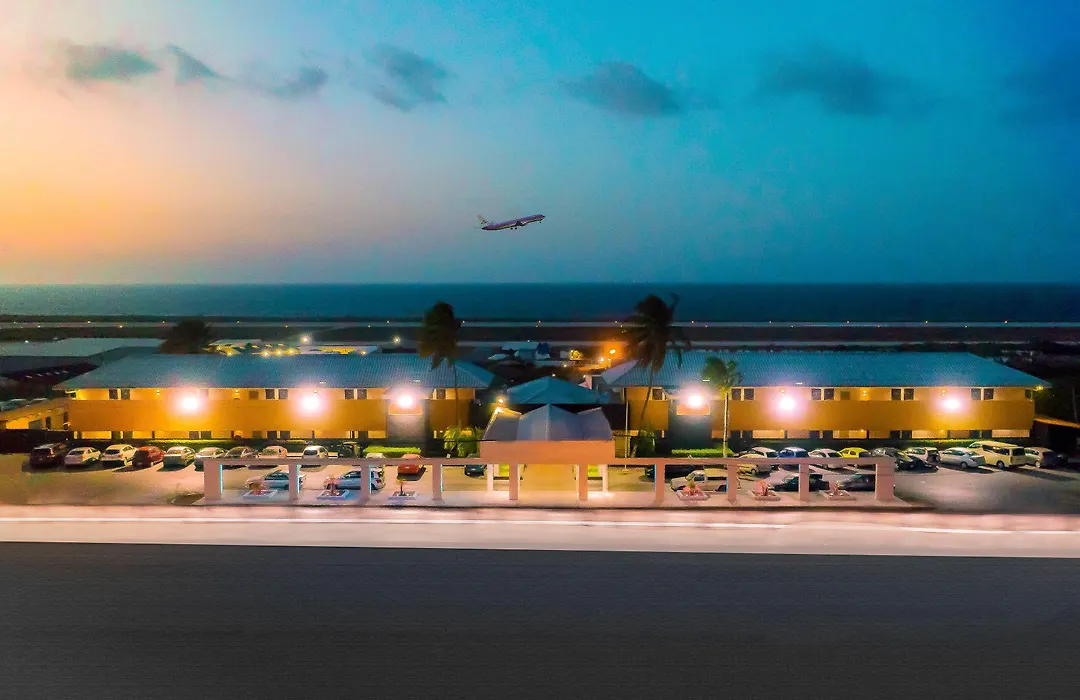 Curacao Airport Hotel-1