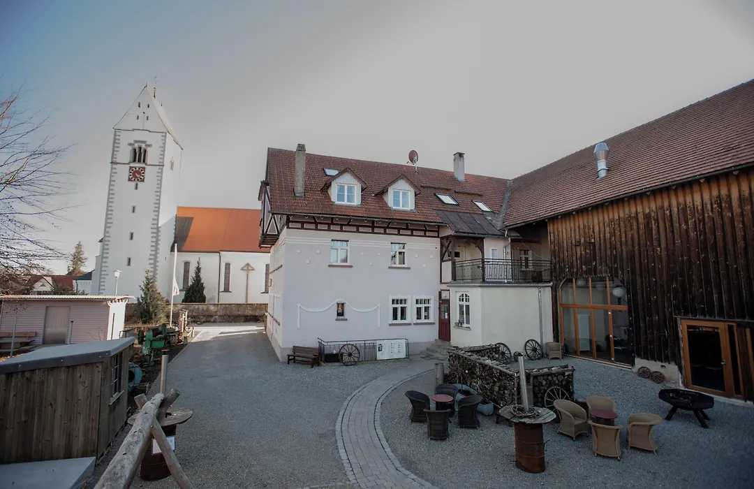 Allgaeuer Genusshotel Und Historischer Dorfgasthof Hirsch-1