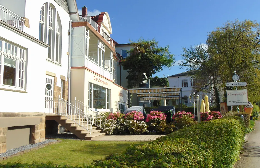 Hotel Rosengarten-1
