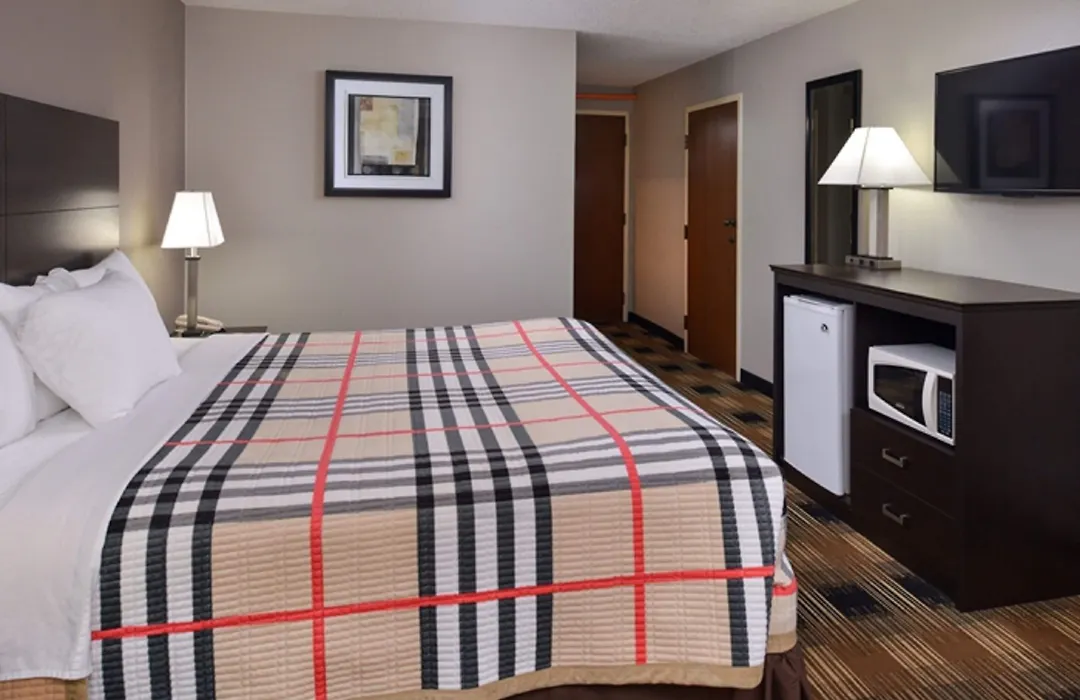 Fairbridge Inn Express Monroe City-1