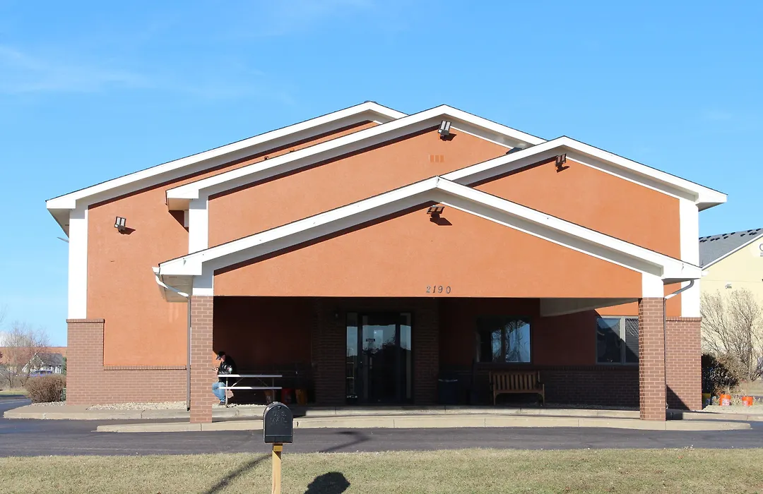 Coratel Inn And Suites By Jasper Stillwater-1