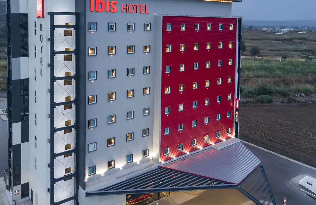 Ibis Irapuato-1