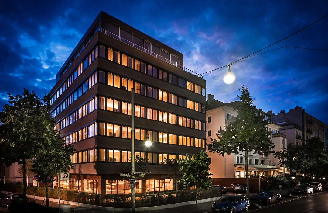 Saks Urban Design Hotel Frankfurt-1