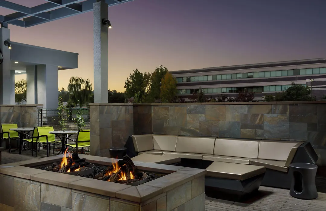Springhill Suites By Marriott Belmont Redwood Shores-1