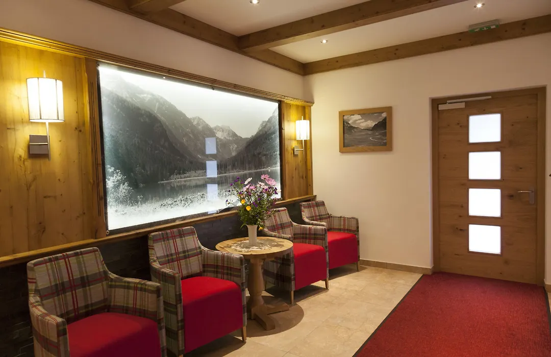 Hotel Ennskraxblick-1