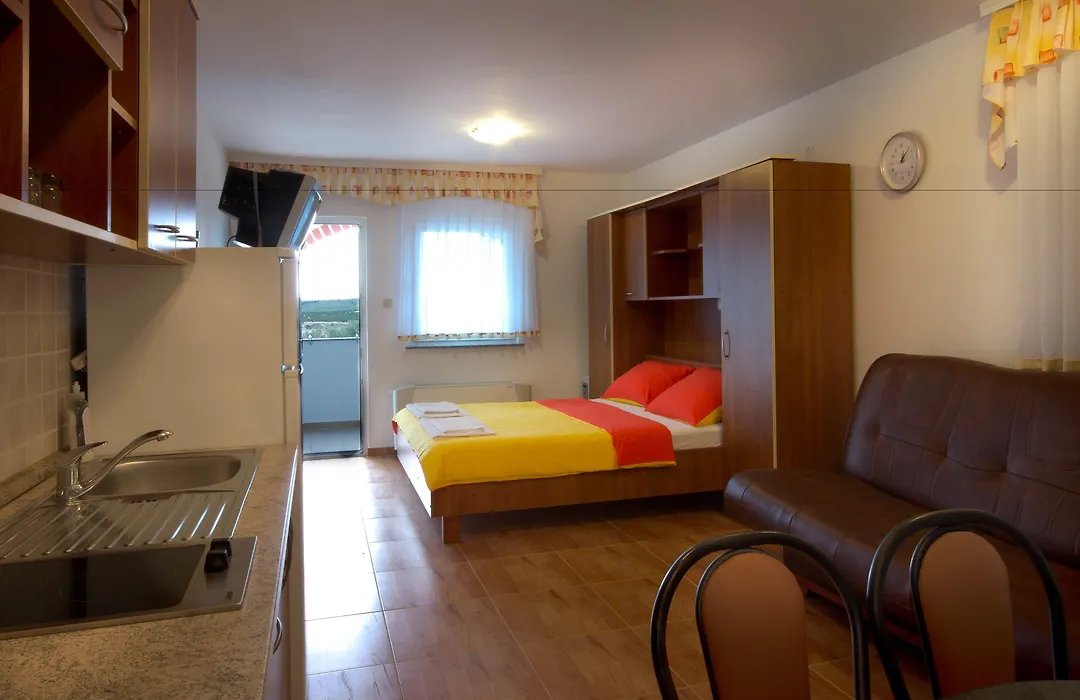 Apartmani Vila Caska-1