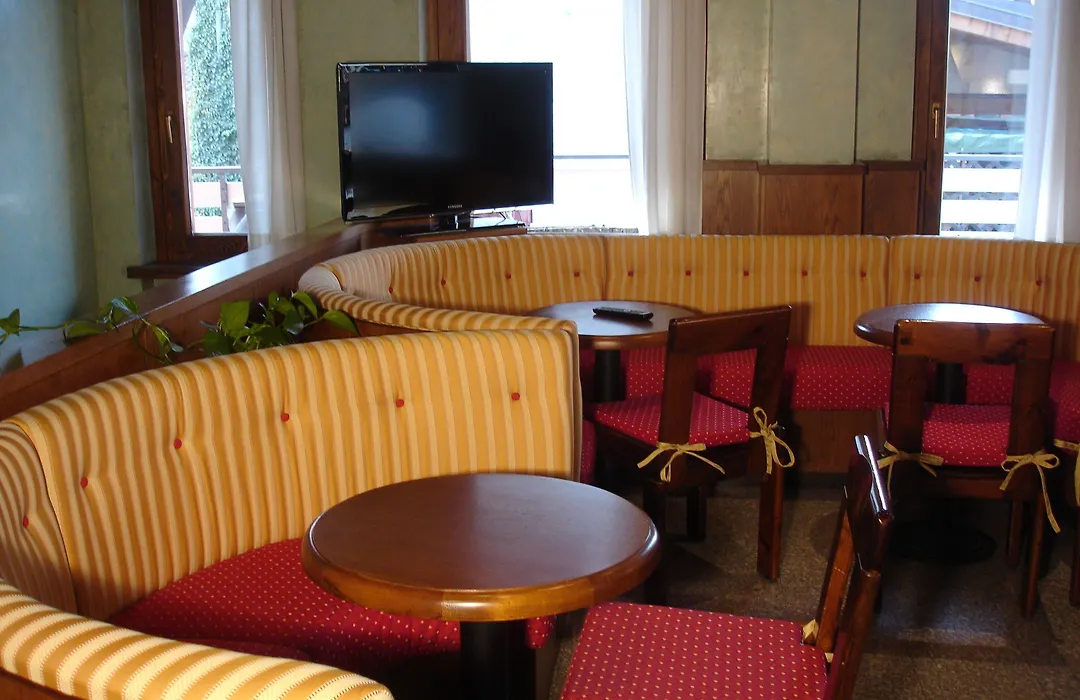 Hotel Adamello-1