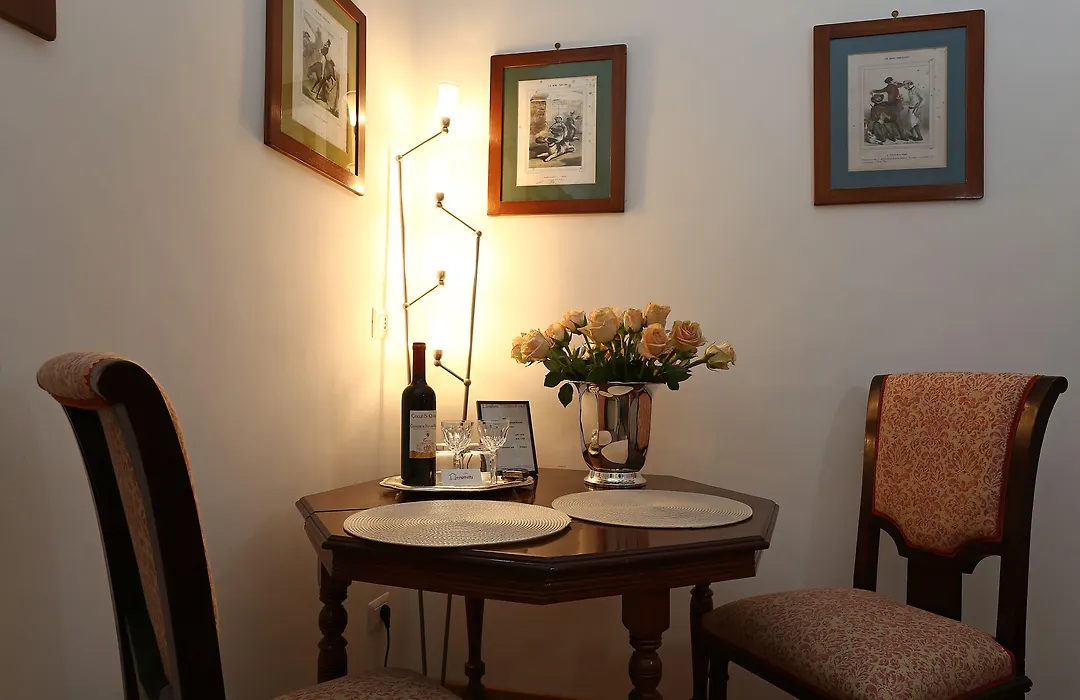Houspitality Caesar Bed & Breakfast-1
