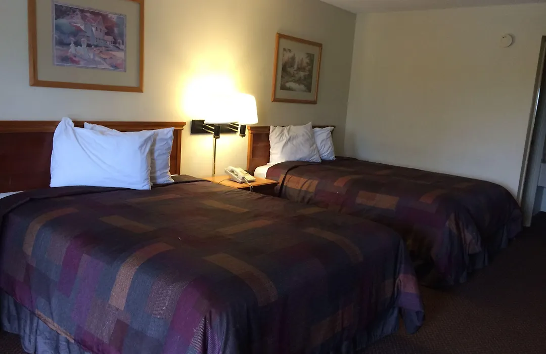 Gateway Inn-1